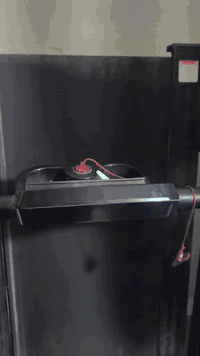 جهاز جري اخو الجديد يتحمل وزن 150 كيلو للبيع السعر 300 مع مجال بسيط استفسار ***********
