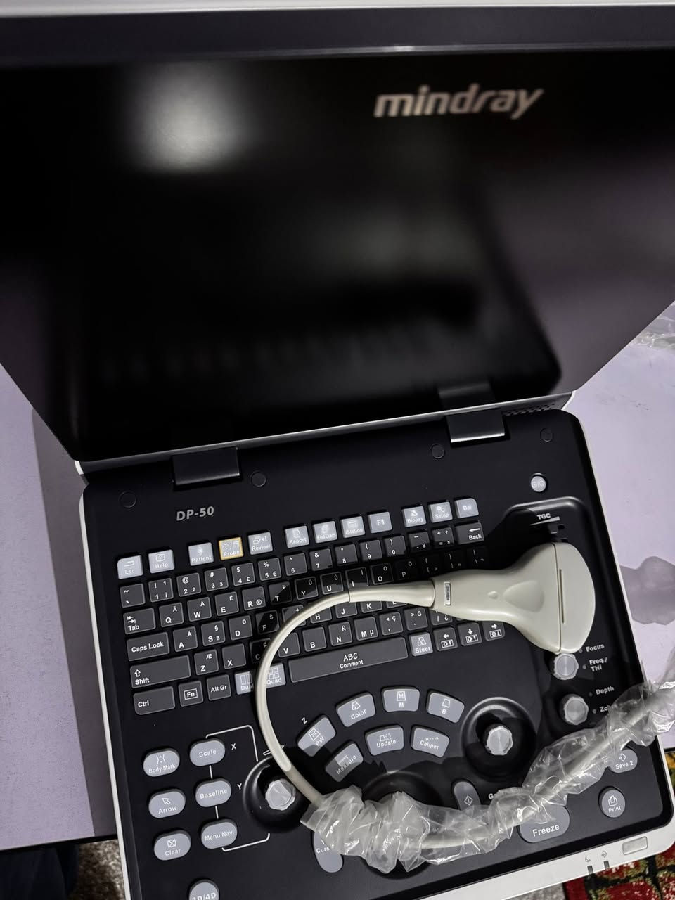 Mindray DP-50 
سونار ودوبلر 
جهاز شبه جديد استعمال جدا قليل ضمان سنه 
بروب كونفكس 
بروب فجاينل 
*********** المهندس محمد علي الازيرجاوي
