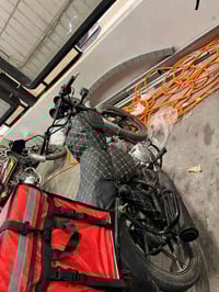 دراجه للبيع مالة دلفري بمطعم دراجه حلوه ومرتبه شغل وطلع المكان بغداد ا...