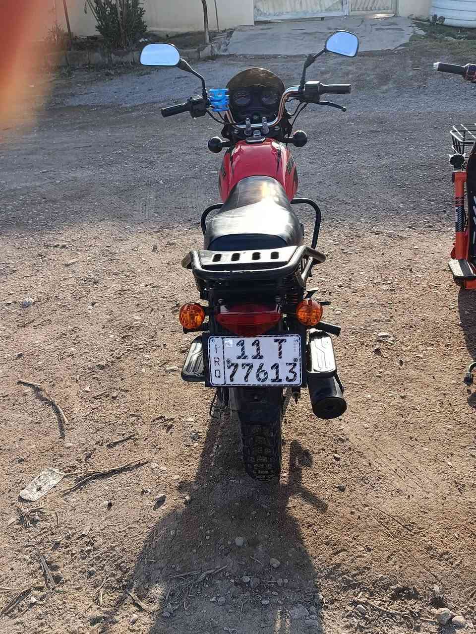 بوكسر جبلي موديل 21 محرك(150cc) رقم انكليزي بغداد وبأسمي تحويل ثاني السعر 1850 مكاني ديالى المقدادية 
(***********) أتصال أو واتساب
