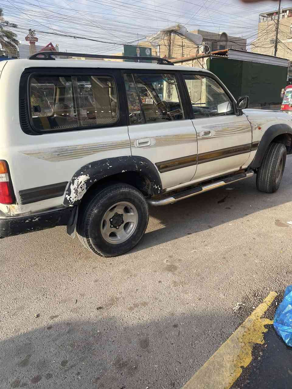 سلام وعيكم  لاندكوز  مديل٩٣ البيع. السعر.49 ***********
