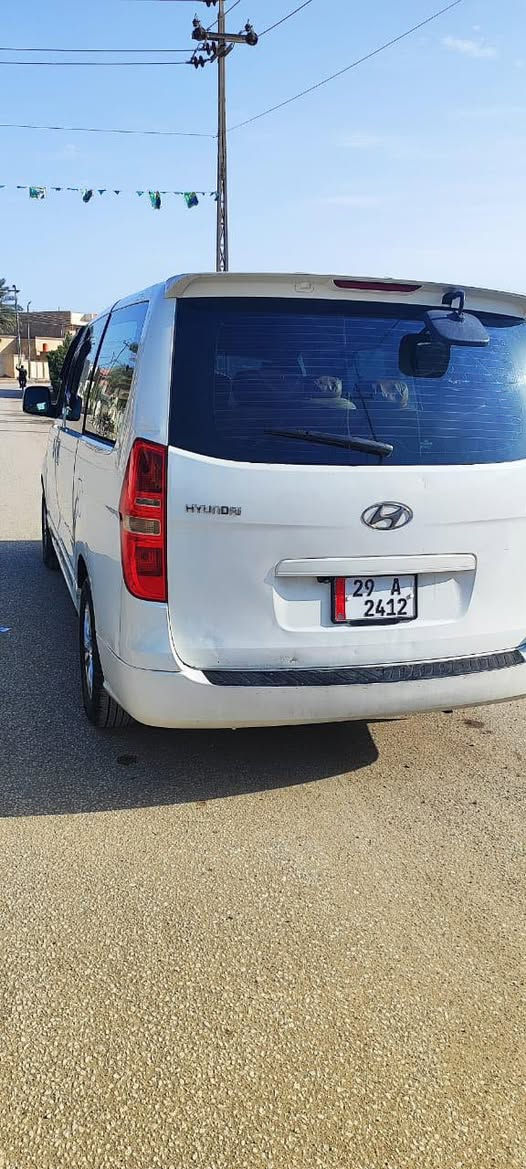 السلام عليكم ستاركس 2011رقم واسط انكليزي الجديد محرك جديد حداديه ويل مشيف مصفره هيئه وضريبه وغرامات باسمي شخصيآ السياره كفاله عمامه من الضربه بيها بارد قليل و بخ مكان السستم بمكان بصيط كلش كامله مانقصها شعره مكانها بابل المحاويل 155$
***********
