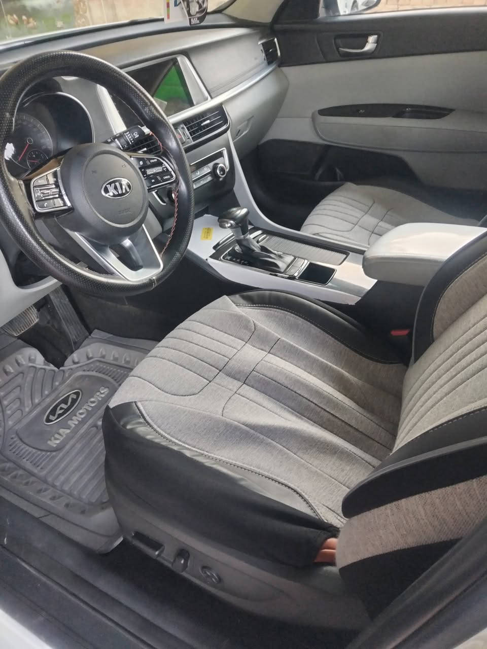 سياره أوبتما ٢٠٢٠ خليجي سياره فول مواصفات واحد على واحد محرك ٢٤٠٠ كير ست نمر شفتات أستيرن تحكم أستيرن كامره خلفيه شاشه كبيره حساس خلفي وامامي ثلاث وضعيات قياده سبورت نيموري درايفر تدعم نضام أيكو كشن خزين كشنات كهربائيه داخل جلد جنطه ذكيه بصمة أبواب بصمت تشغيل بصمه جنطه تطبيق مرايات أشارت ترحيب أناره محيطيه رقم شمالي تحويل مباشر سيارة موجوده في بغداد رقم الهاتف *********** سياره ماشيه ٥٥ على الشركه الكتلوكات ولزكات وكاله صدر خلفي ولا أمامي أدامه جديده تخم تاير كوري دلوب
