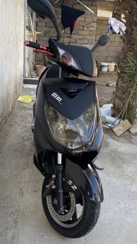 دراجة نارية • للبيع