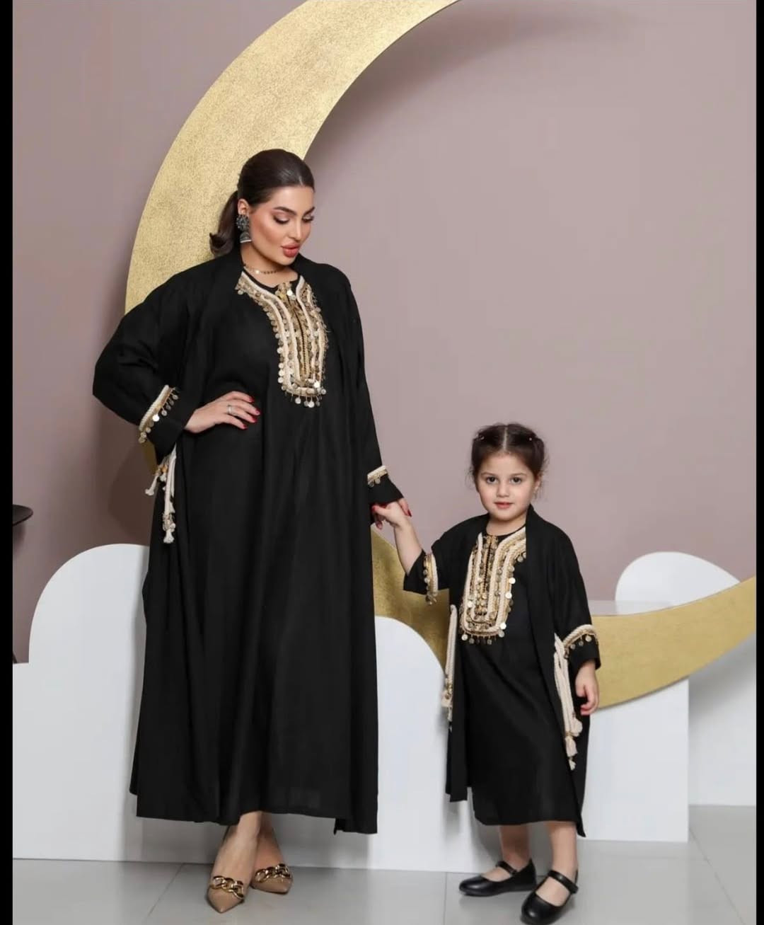 الاستفسار والحجز فقط واتساب+9647775744834
كلبيه فستان مع بشت...فقط الام متوفر
🧶🧶نوع الخامة  تركي  
السعر 37
المقاسات   🌹40🌹42🌹44🌹46🌹48🌹 50


**إذا كنت صاحب هذا الإعلان وتريد حذفه لأي سبب، رجاءا أرسل رسالة إلى الدعم الفني**