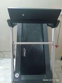 جهاز مشي الQ3 نضيف وشغال ما بيه عطل اعلى سرعه 12 ك.م الجهاز جبلي سعر 5...