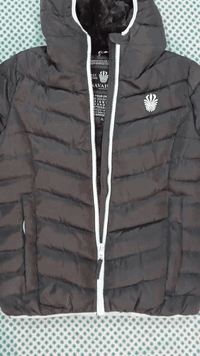 السلام عليكم 
قطع باله  اوربي نضافه 💯 
توصيل موجود لجميع المحافظات 

كل قطعه وسعرها لتواصل والحجز. خاص او واتساب. 

 ***********
