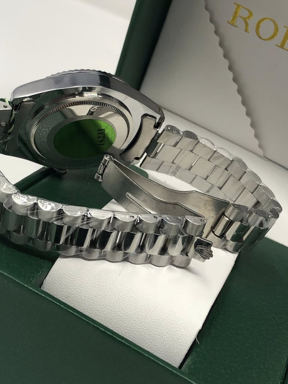 روليكس ديي ديت
 كوالتي عالي جدا 
طلاء ثابت مختم 18K عداد شهري وسبوعي 
ضد الماء سويس ميد


**إذا كنت صاحب هذا الإعلان وتريد حذفه لأي سبب، رجاءا أرسل رسالة إلى الدعم الفني**