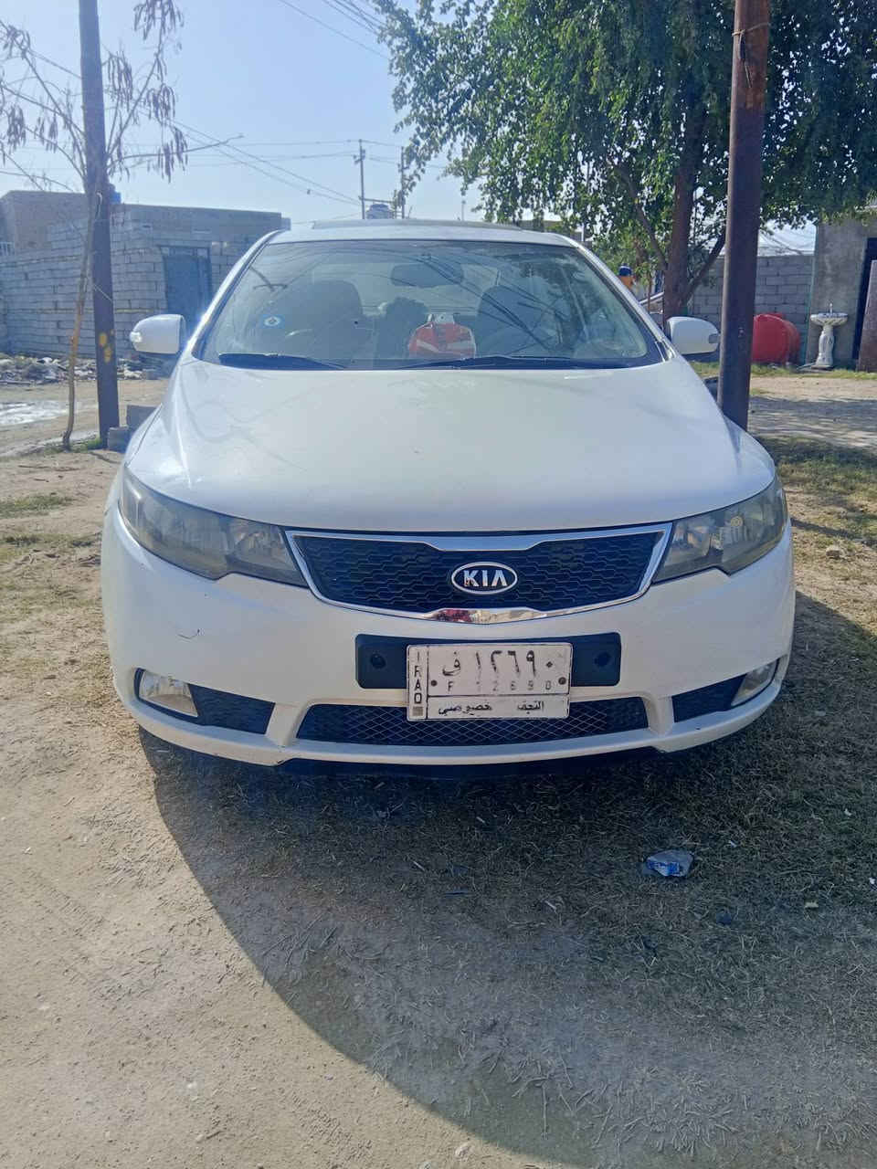 سلام عليكم سيراتو 2010 خليجي 1600 فول مواصفات واحد على واحد فتحة ب قمارة اشاير ب مرى كشنات جلد  سنوية ل 2030  بية قطعتين صبغ بدون دواخل وبدون ضربة قوية تخم تاير وحدادية كلة جديد السعرة 95 وبية مجال مكاني نجف لتواصل ***********
