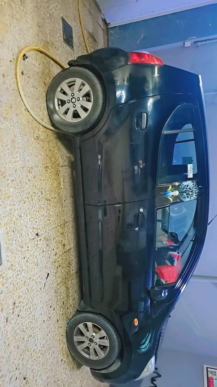 للبيع سياره ساسوكي صغيره كير تومانيك
صبغ ثلاث قطع بس اني انطيك احزام ثلاثه بستم قطاره بانزين شرط تراي البغداد ***********
