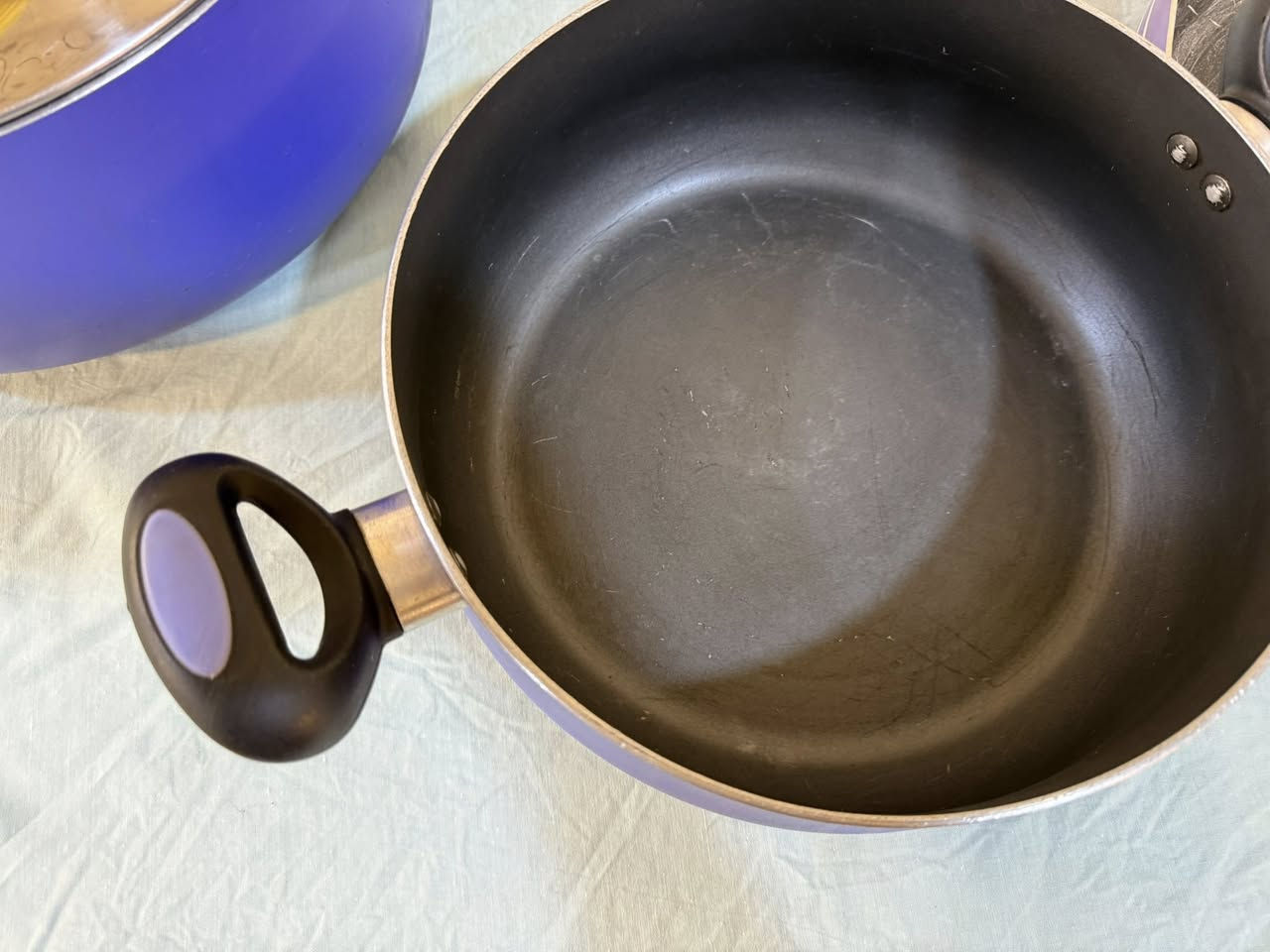 اغراض للبيع العنوان الموصل


**إذا كنت صاحب هذا الإعلان وتريد حذفه لأي سبب، رجاءا أرسل رسالة إلى الدعم الفني**