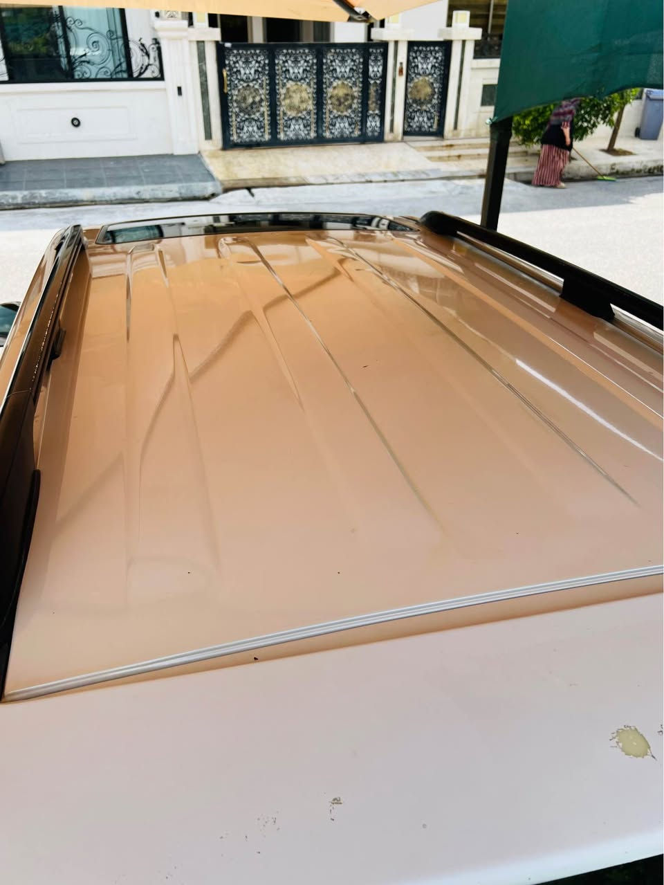 ***********ر.م
Wats app.***********
هەزەو سەنەوی نویە بێکێشەیە أربيل, العراق
