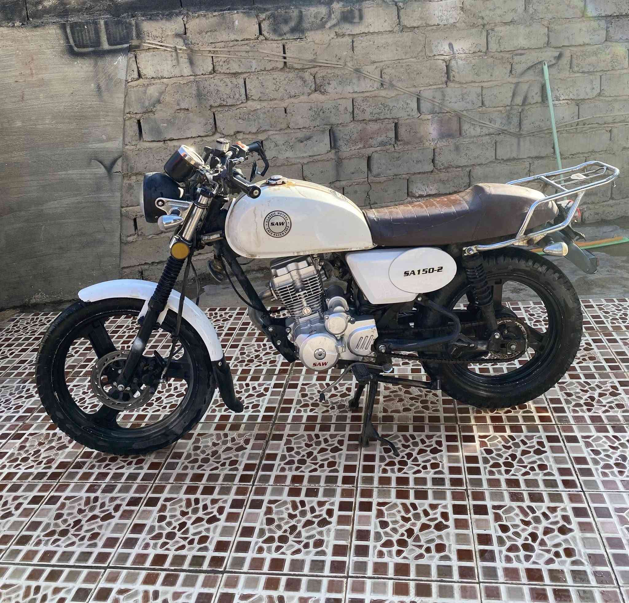 السلام عليكم دراجة ساو ناصي 2023 للبيع جاهز من كلشي شغل واطلع السعر 850 وبيه مجال مكاني الضلوعية
***********
