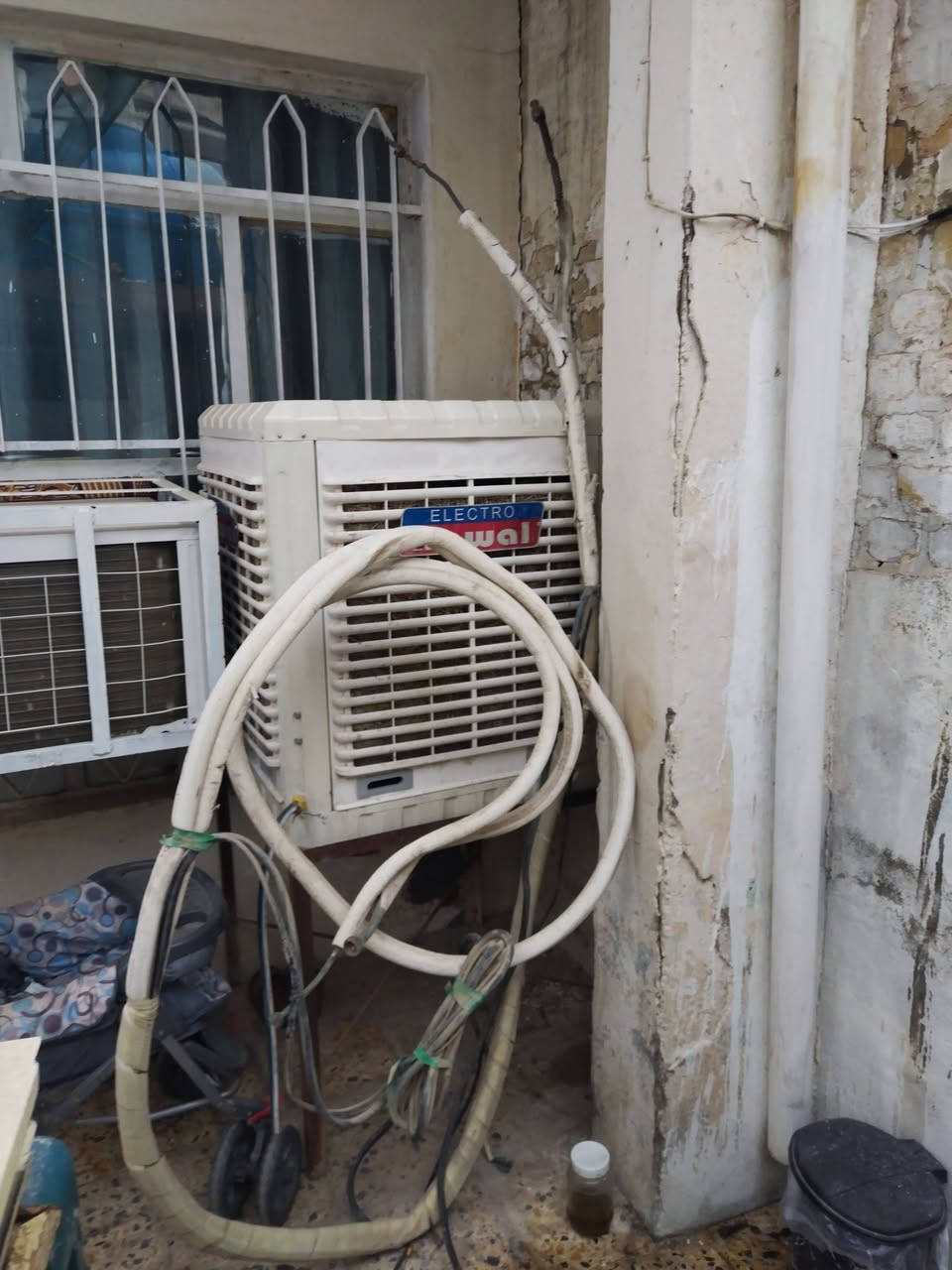 سبلت نظيف 3 طن للبيع السعر 280 قفل بعقوبه التحرير الرقم ***********
