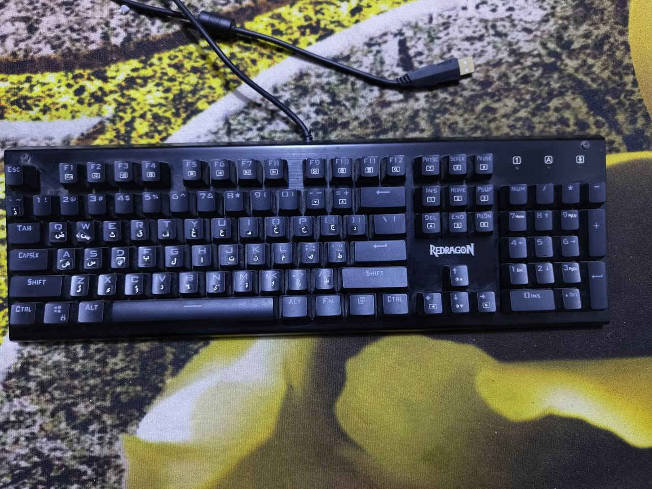 السلام عليكم
Redragon K569 Aryaman RGB Mechanical Gaming Keyboard مستعمل) السعر 40 الف)
Havit HV‑MS733 Programmable Gaming Mouse (مستعمل) السعر 10 الف
6D Optical Mouse (جديد فقط فحصتة) السعر 5 الف 
Logitech M90 Corded Mouse (جديد فحصتة بس الباكيت تعبان) السعر 5 الف
G61 60% RGB Gaming Keyboard (جديد فقط فحصتة) السعر 35 الف 
اذا تشلعهن كلهن 85 الف توصيل متوفر


**إذا كنت صاحب هذا الإعلان وتريد حذفه لأي سبب، رجاءا أرسل رسالة إلى الدعم الفني**