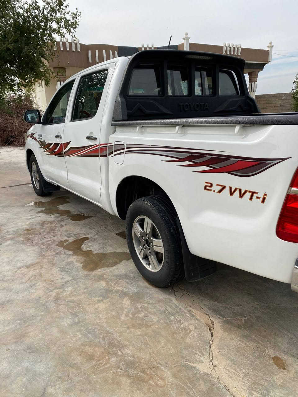 تويوتا هايلوكس
سياره موديل ٢٠١٤ جديده

رقم ديالى انكليزي

شاصي ١٢ اوتماتيك

هزه جديده وسنويه جديده

تخم تاير جديد

السياره عليه ادامه كامله

محرك وكير كفاله

كفاله عامه من الصبغ

جائزه من كلشي صدر تبريد

سعر السياره (١٩٥) وبيه مجال 

تحويل مباشر مكان السياره

صلاح الدين / بلد

تلفون ***********
