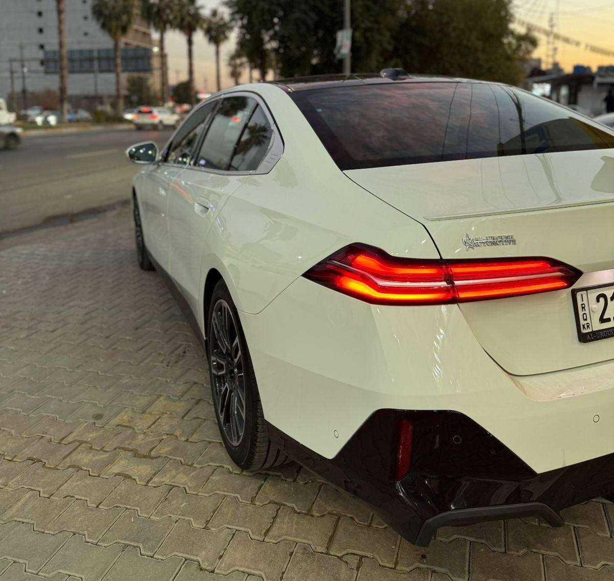 بي ام دبليو  520! 2024
وكالة شركة العروش فول مواصفات 
سيارة جديدة جدا 33 ألف 
محرك كير واير بشرط مامفتوح 
سيارة حيل نظيفة كلشي عل بلاد جديد 
سنوية هزة كلشي جديد مدفوع لـ
باسمي السنوية بشرط تحويل وغرامـة
سيارة مابيـها دينار مصرف كامل من كل نواحي
رقم صاحب سيارة ***********
