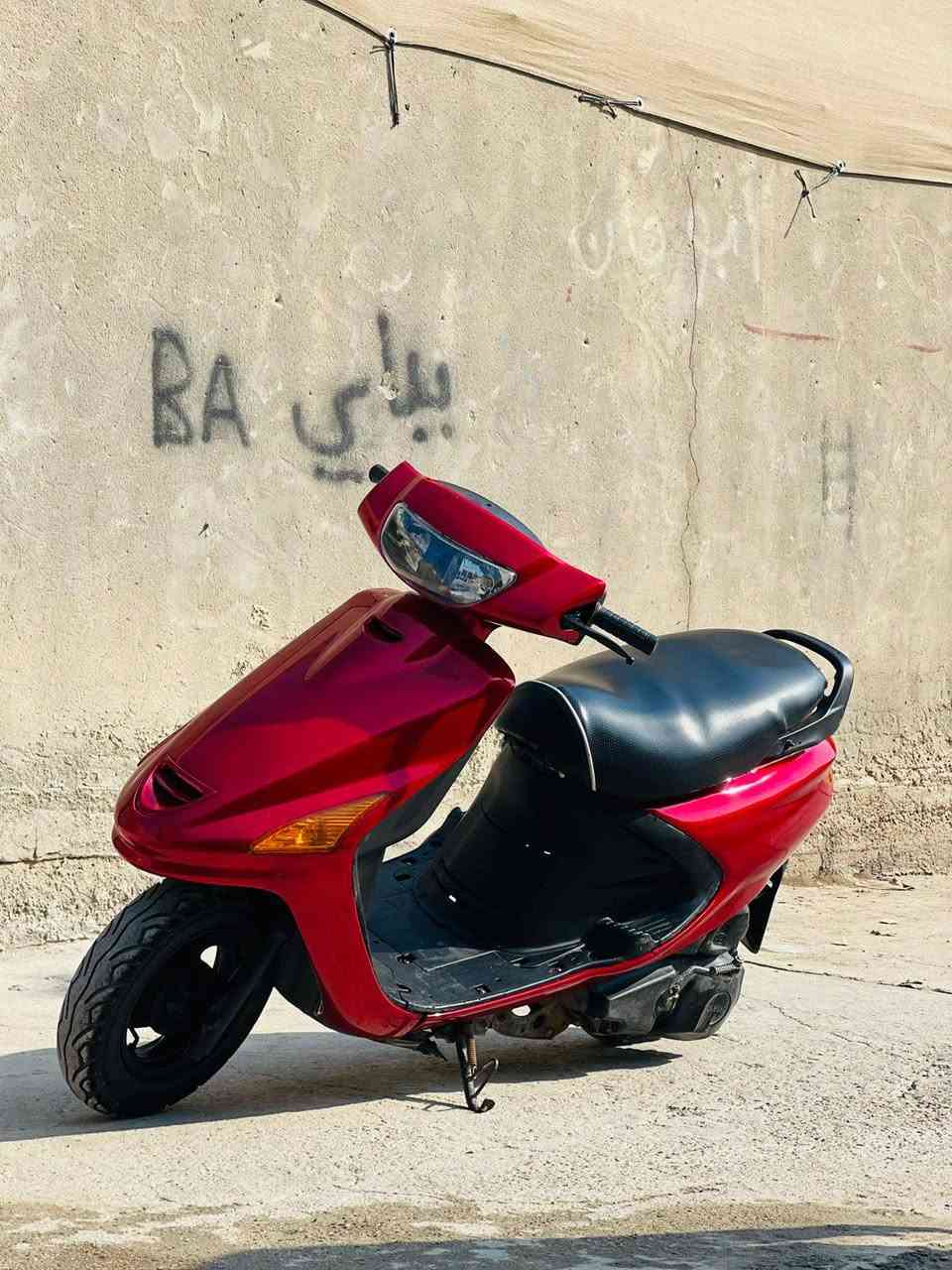 السلام عليكم 
دراجه فراشه للبيع 
دراجه كامله مكمله للخير كل نقص ما بيهة  مكينه كفر بلاد. كهربائيات شغاله كلهة سلف لايت اشاير هورن بك لايت كله شغال دراجه نكره سلف هندر تايرات جدد دبلات شغاله 
مستعجل عل بيع كلش. وسعرهة مناسب.  دراجه وكيل 
دراجه سعرهة 330 وبيهة مجال 

***********

مكان الدراجه  بابل قضاء القاسم
