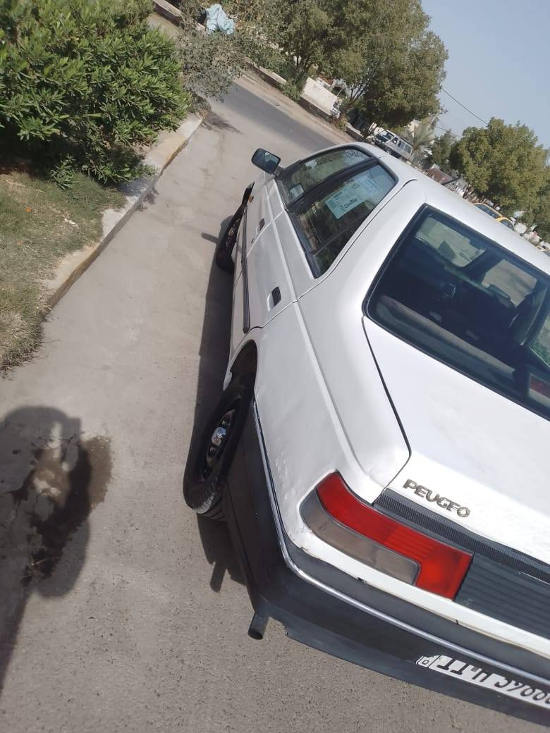 سلام عليكم بيجو روئ للبيع مديل 2009بدون صبغ تبريد شغال ***********
