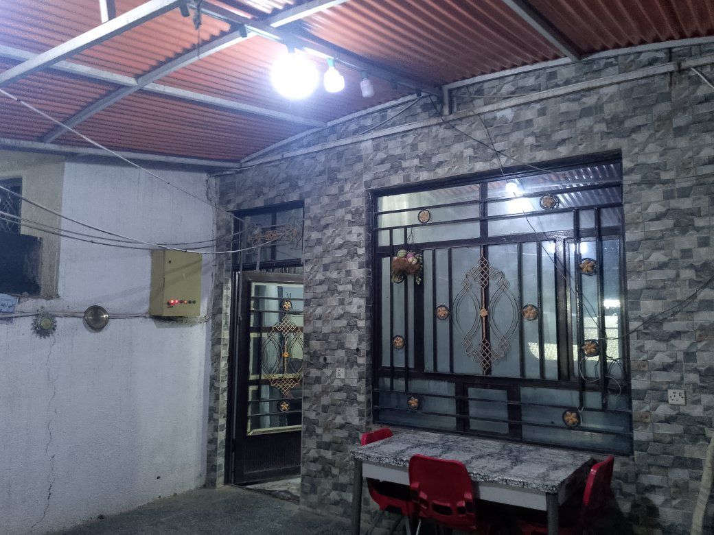 بيت لبيع مساحة ١٠٠ متر طابقين واجهي ٦ العنوان النعيرية يم الملجاء السعر ٢٤٠ بية مجال العنوان نعيرية يم الملجاء رقم الموبايل ***********
