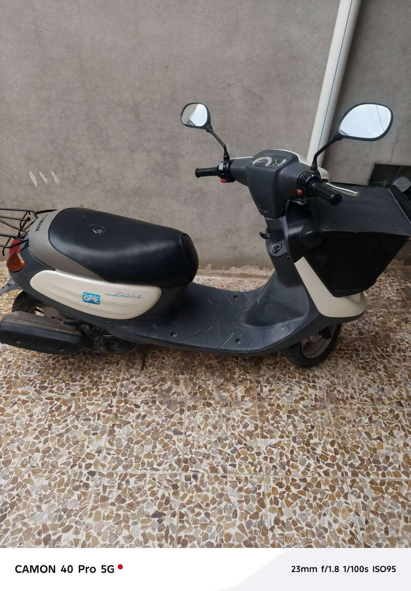 بزون نفخ مامفتوح كلو شغال
سعر 550 الف بي مجال شي قليل للطيبين 
العنوان موصل جانب الايمن
 رقم الهاتف *********** / ***********
