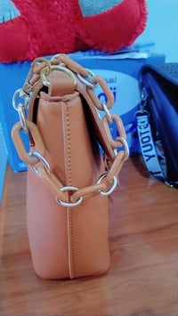 جنط • احذية • سعر كولش