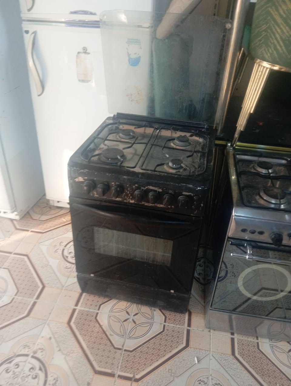 طوزخرماتو اشتري وبيع اي حاجة منزلية غرفت نوم ديوان ثلاجة مجمدة طباخ كونتر أي حاجة منزلية ***********..***********
