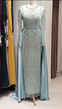 يلدز فاشون • قياس 44 • ينلبس 70-80كغ