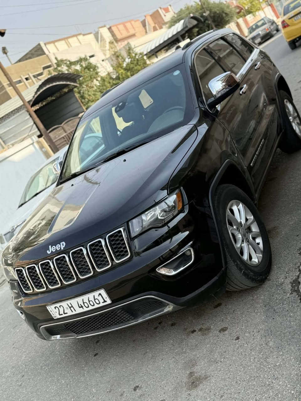 بيع مراوس
جيب لاريدو ٢٠١٧ مواصفات عتيادية 
حادث جاملغ بونيد 
وبين بابين طرف سكن بي صبغ معجون اثر خطة خفيفة بدون داخل نهائيا 
ماشي ١١٤ الف 
رقم سنوية كلة جديد شرط تحويل وكالة
رقم مميز ويا 
كير مكينة كلهة شرط لامفتوح لابي عيب 
مكان كركوك 
سعر ١٩٠ وبي مجال 
***********
بيع مراوس
