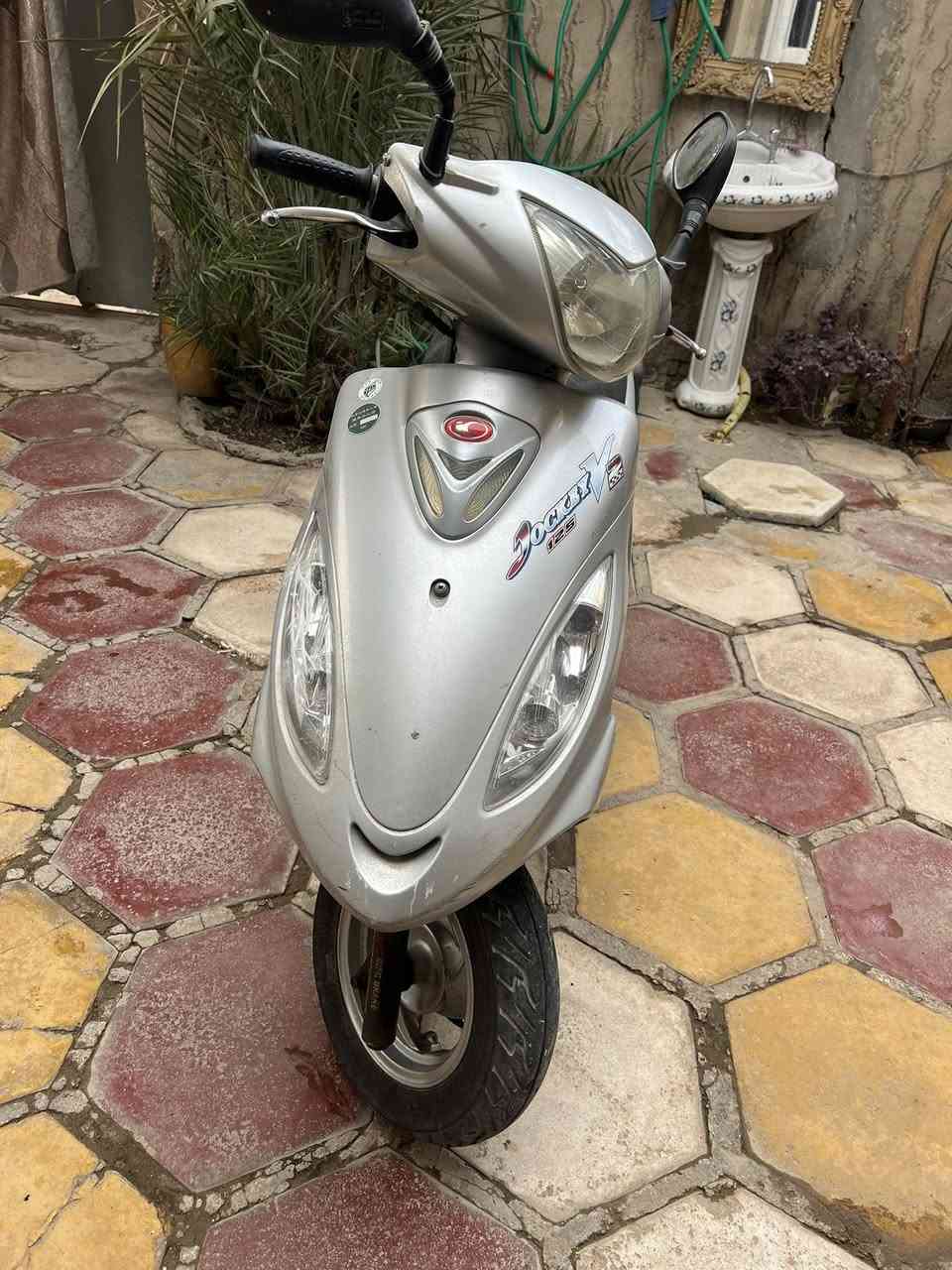 دراجة كامكو V2 نضافه 100‎%‎
الدراجة برغي مامفتوح بيها نضافه فول مال جناي دهن درجة اولى وبانزين محسن اخليلها 

للبيع السعر 700 وبيها مجال 

المكان النجف الاشرف حي الميلاد مزرعة سيد علي 

متواجد ع الرقم ***********
