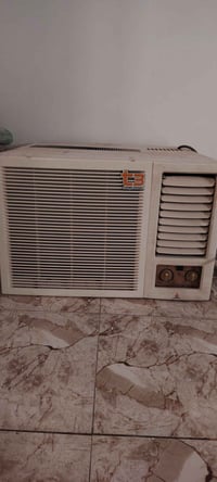 مكيف نوع الحافظ للبيع اخو الجديد السعر ٢٥٠  للاستفسار اتصل على الرقم ٠...