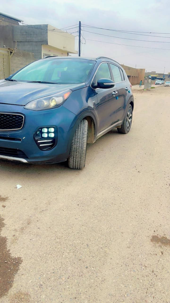 السلام عليكم وكل عام وأنتم بخير كيا سبورتج ٢٠١٨ فول فول مواصفات كلشي بيه مايحتاج اذكر مواصفاته حادث موضح بالصور بسيط بدون أي دواخل  رقم اربيل الجديد تحويل مباشر السعر ١٦٥ ورقه وبيه مجال المكان بغداد اليوسفية الاستفسار *********** اخواني المايعجبه المنشور يذكر كلمة يالله وجزاكم الله خير الجزاء
