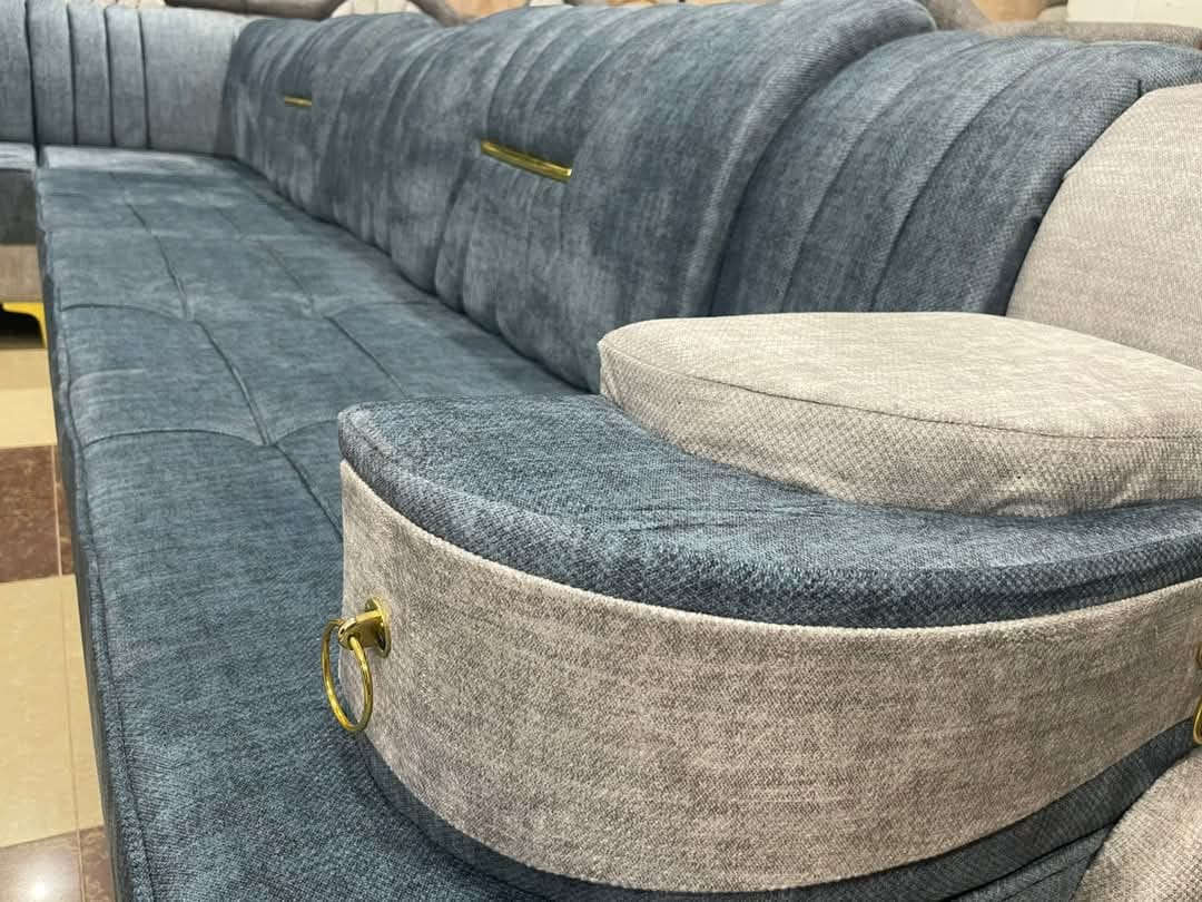 معرض صلاح آلدين للأثاث المنزلي للجمله والمفرد 
وصول ديوان عراقي شغل موصل خشب بلوك سفنج 10 سنتيم 
قماش شامو مبطن ضمان حقيقي 5سنه صيانه مجاني 
***********
العنوان تكريت الزهور مقابل كليه تربيه البنآت مجاور تانكي المآء قرب غصن الزيتون وتساب ***********
