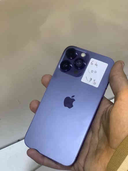 سلام عليكم 
ايفون  اكس آر محور ١٤ برو 

ذاكره ٦٤

بطاريه ١٠٠

فيس إيدي يحتاج برمجه 

سعر ١٩٠

عنوان بغداد دوره 

الرقمً***********
