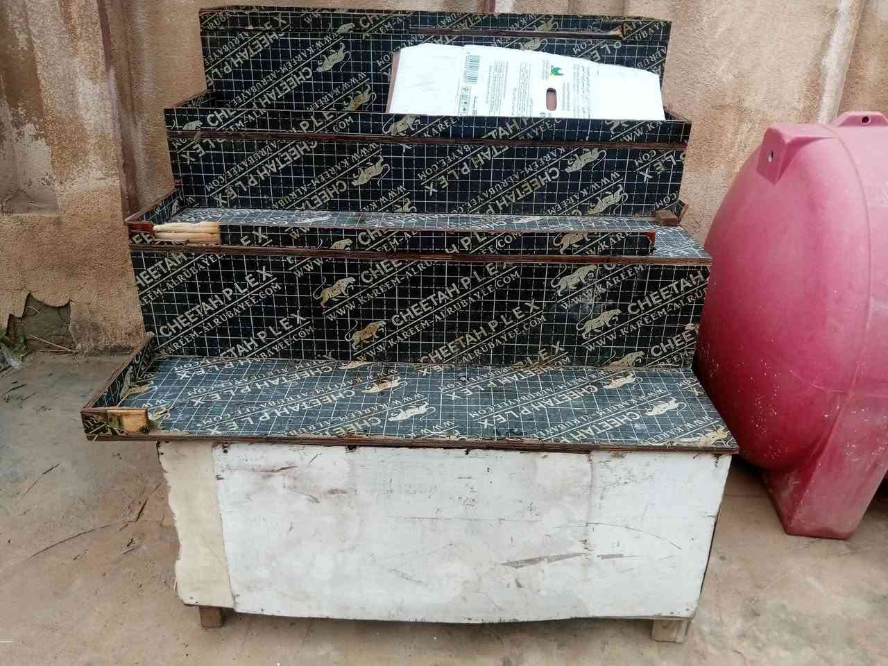 السلام عليكم ورحمه الله وبركاته
مقطوره 1000 لتر وميز مخضر للبيع...
مقطوره نظيفة بس جان بيها ثقب صغير ومصلح أبيعها لحم على باريه ولو هيا ما بيها شي.....
المقطورة ب 25 الف 
ميز مخضر ب 35 الف 
العنوان... ناصرية... سوك الشيوخ...خنيطله 
للاستفسار...على ماسنجر


**إذا كنت صاحب هذا الإعلان وتريد حذفه لأي سبب، رجاءا أرسل رسالة إلى الدعم الفني**