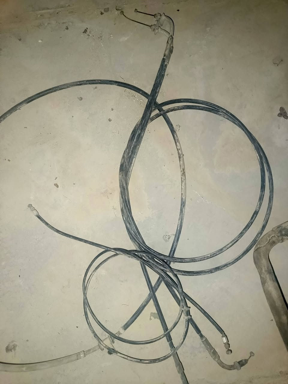 ادوات تفصيخ فورزا صفر ٨ شتريد موجود كلشي وسعره للاتصال ***********
