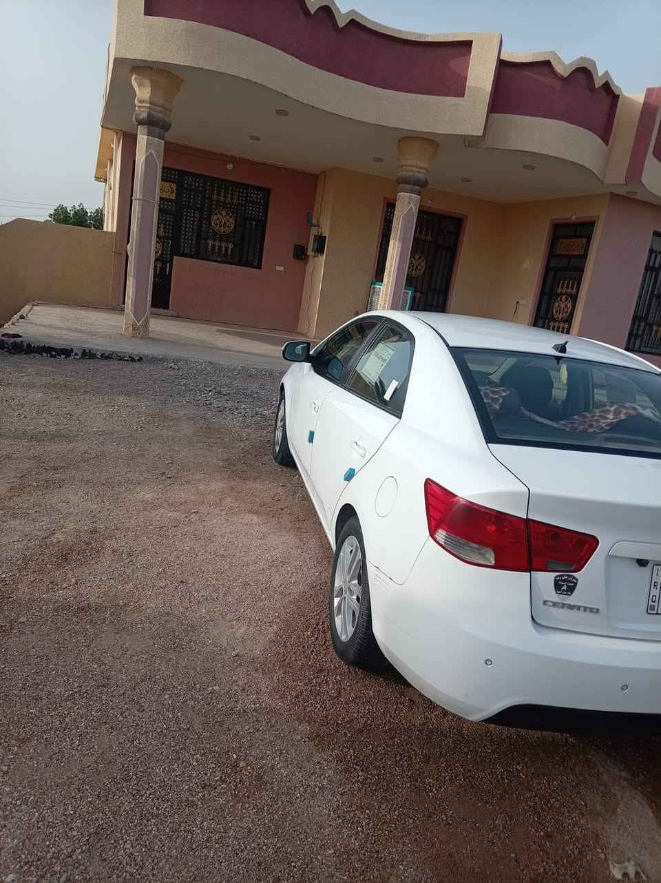 سيراتو 12 خليجي رقم بغداد نكليزي هزه وسنويه كله جديد باسمي مكان سياره صويره السعر100 وبيها مجال كلش بسيط ‏‪***********‬‏
