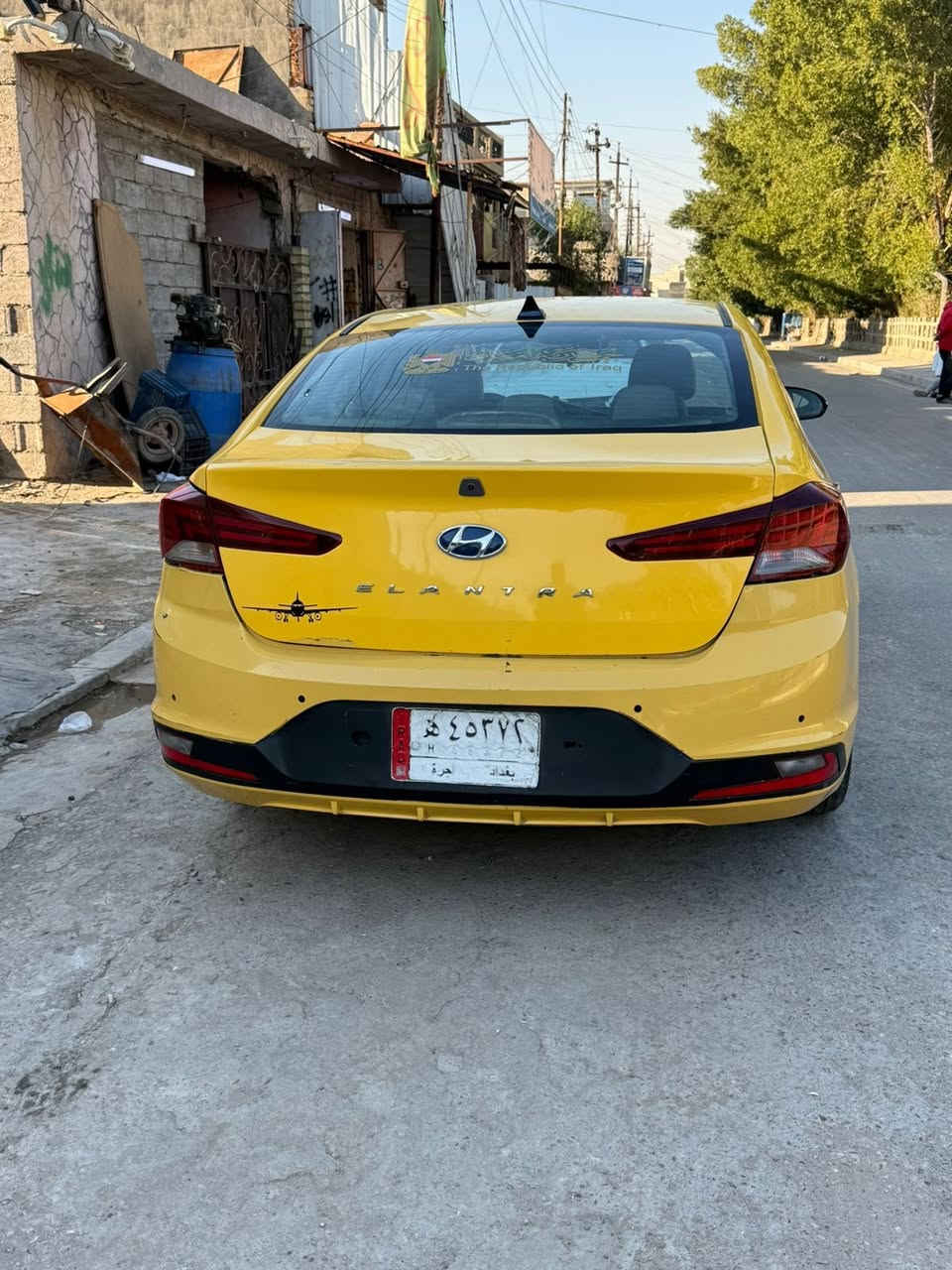 سلام عليكم 
للبيع فقط النتره مديل 2020 تكسي مواصفاته نص فول ولسياره مدوشمه عام كشنات والأرضية ولتنته وتجي شاشه جبيره وعليه ادامه كامله منضومه بانزين ولصدر امامي خلفي وعليه منضومه غاز تحويل ثاني يوم 
لسعر 127
للتواصل ***********
