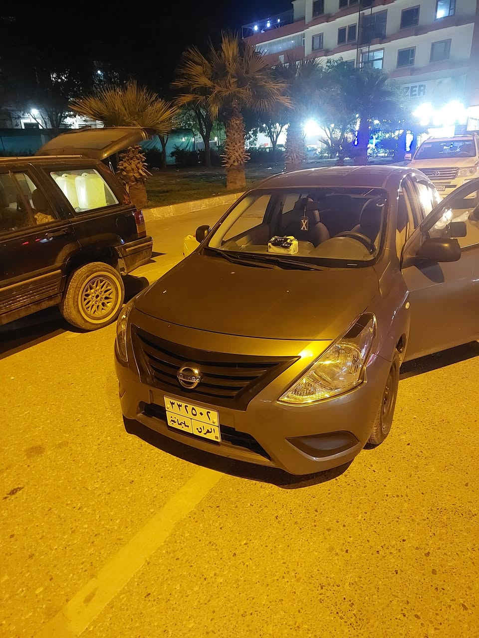 سلام عليكم ورحمة الله نيسان صني هندي موديل 2019 منل صفر يمي هسه رقم أو سنويه جديده ليحد 2030 ماشيا 130 رقم ألماني أمسويها بسمي جاهزه بيها فقط شبر صبغ بل جاملغ كله اب شرط بعد كلش نضيفا سعر 105 شراي أتصل عنواني كلار  ***********
