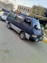 كيا بيستا • ١٩٩٥ • رقم دولي