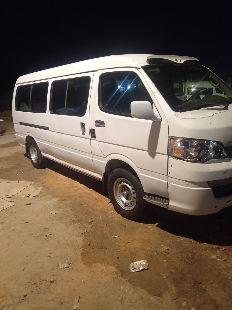 جمبي للبيع ٢٠١٤ مكينة وكير واكسل  خير من الله كهربائيات مطلوبة غرامات خمس وعشرين ورقة حرة للاستفسار الاتصال على الرقم ***********
