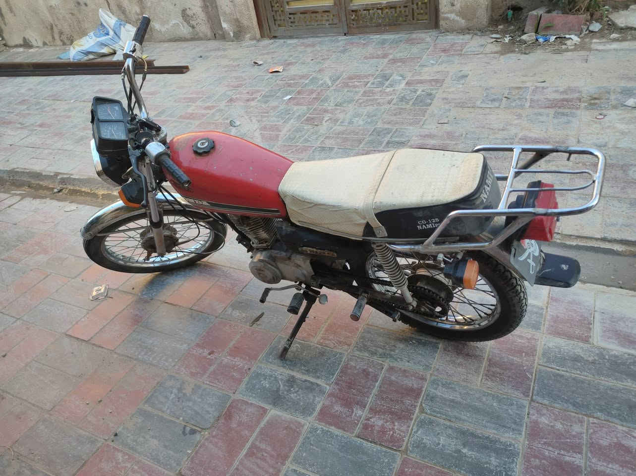 4كير موديل 2013 كهرائيات شغالة اوراق اصولية العسر 400 وبيها مجال
اتصال على الرقم فقط ***********
