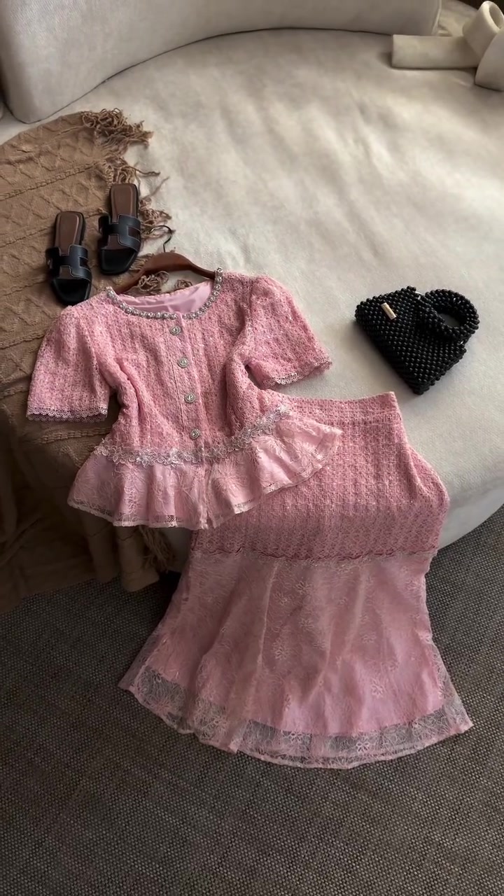 ✨موسم الصيف  والبضاعة غيرر ✨
✨  كوالتي يجنن يعني الخامة صيفية وقطن 100‎%‎
🌟القياسات :- S/M/L/xL/xxL
‏‎🚖 التوصيل : بغداد (5) الاف محافظات (7) الاف 
خلال 24 ساعه الطلب يمج 🛍️


**إذا كنت صاحب هذا الإعلان وتريد حذفه لأي سبب، رجاءا أرسل رسالة إلى الدعم الفني**