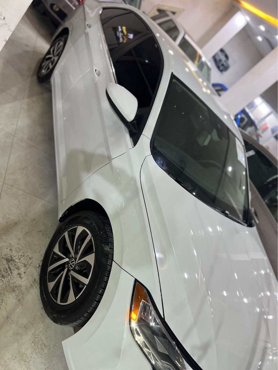 كاتى نه شكاوه هيشتا به شه رتى 
ره قه م كردن كيشه ى نه بى به شه رت
جيتا 2024مواسه فات s sport 
گيرومه كينه و ته بريد و كاره بايى به شه رت 
نيو بونيت بوياخه بى ليدان بى ئرباك
دووجيگاى PDR ماباقى ده عامى بو ده عامى به شه رت
شوين هه ولير *********** أربيل, العراق
