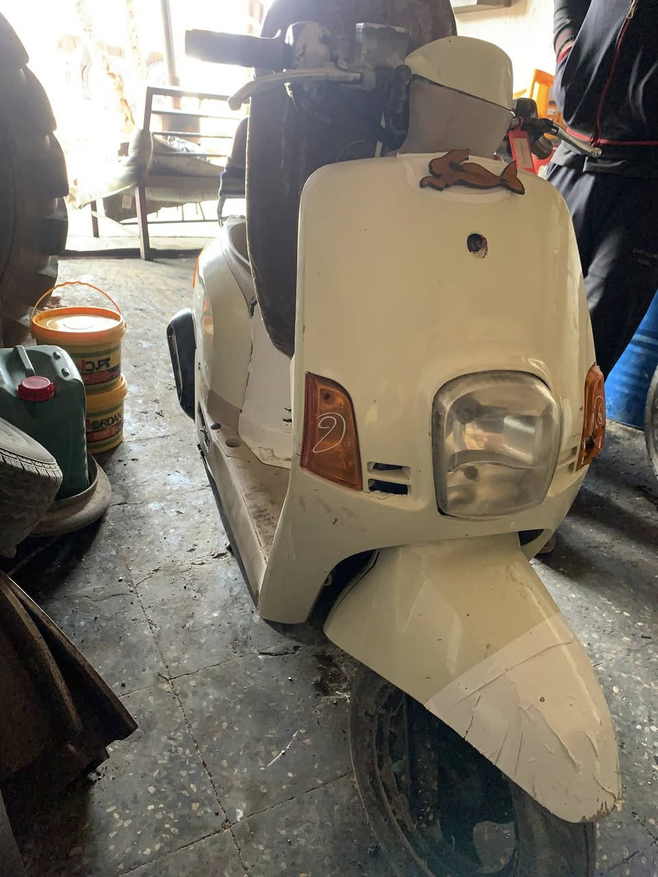 دراجه لل بيع بوليس السع 600 وبيها مجال ***********
