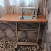 مكينه خياطه وتطريز للبيع سعر160اتصال اومراسله واتساب07700543144