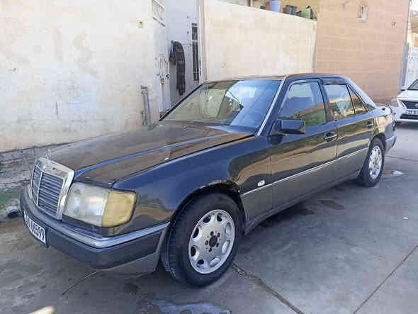 سلام عليكم مرسيدس موديل 92 السعر 51 وبي مجال 
كير مكينه بطه مكفول تبريد شغال صبغ حزام سنويه جديد باسمي كهربائيات شغاله سياره جاهزه شغل واطلع تخم تاير حته الاسبير جديد سياره نضيفه قواعد دبل بلاديه الشراي يتصل ويدلل الاتصال  *********** مكاني ديالئ
