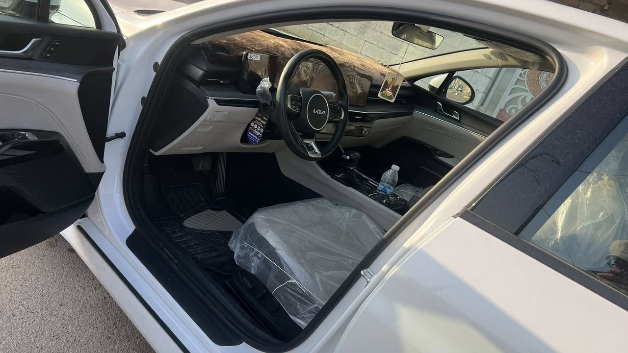 بس الله الرحمن الرحيم
كي فايف موديل 2024 وارد امريكي اكلين 

محرك 2500GDI /٨ نمر الكير 

مواصفات السياره / مقاعد كهربائيه تدفئه تبريد / اوتو هولد / خمس كاميرات / حساسات ٣٦٠ درجه / رادارات جانبيه وخلفيه /
التبريد قطعتين / ٣ انظمه قياده / تشغيل عن بعد / بانوراما / هواي مواصفات بعد 

السياره ماشيه /٥٣ الف 

ويشهد الله السياره السياره ربع متحط عليه ومكفوله من الدعاميه للدعاميه وهاي الصور كدامك ورقمه اربيل انكول مميز


**إذا كنت صاحب هذا الإعلان وتريد حذفه لأي سبب، رجاءا أرسل رسالة إلى الدعم الفني**