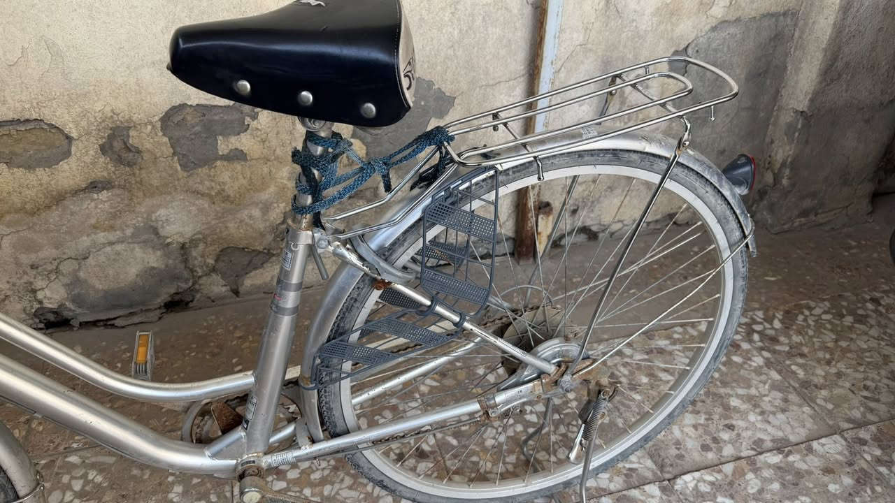 باسكل للبيع نضيف كلش
للاستفسار خاص او الاتصال على الرقم
‭0778 261 2771
