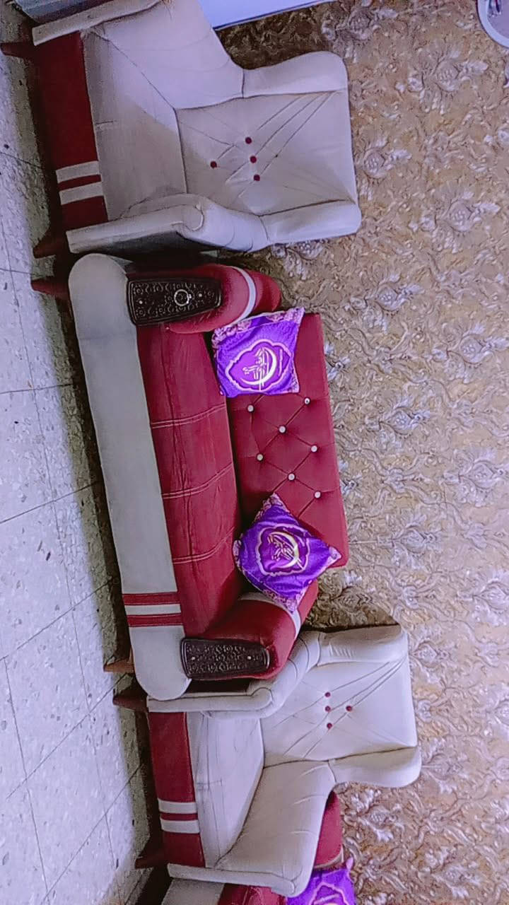 تخم متكون من 7مقاعد سعر ب 160


**إذا كنت صاحب هذا الإعلان وتريد حذفه لأي سبب، رجاءا أرسل رسالة إلى الدعم الفني**